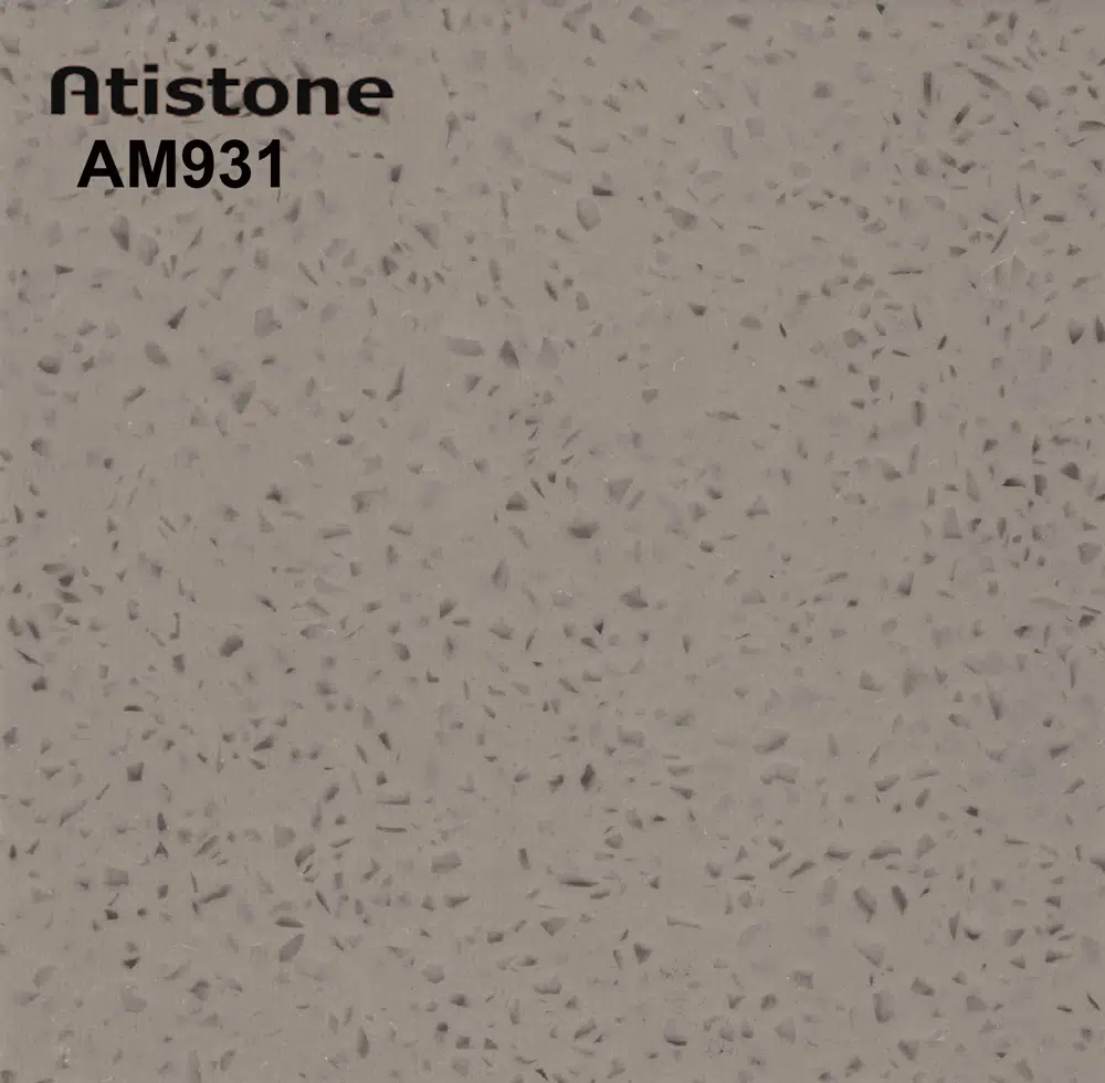 am931